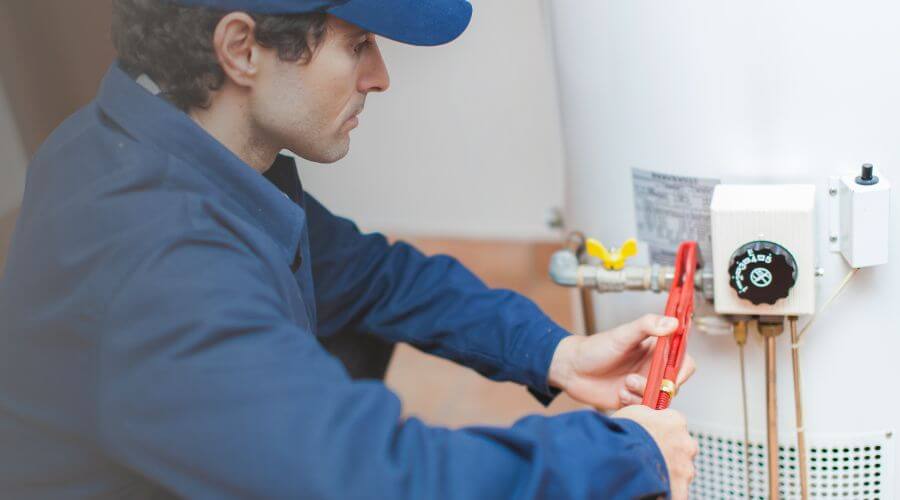 Local water heater installation in Placida, FL